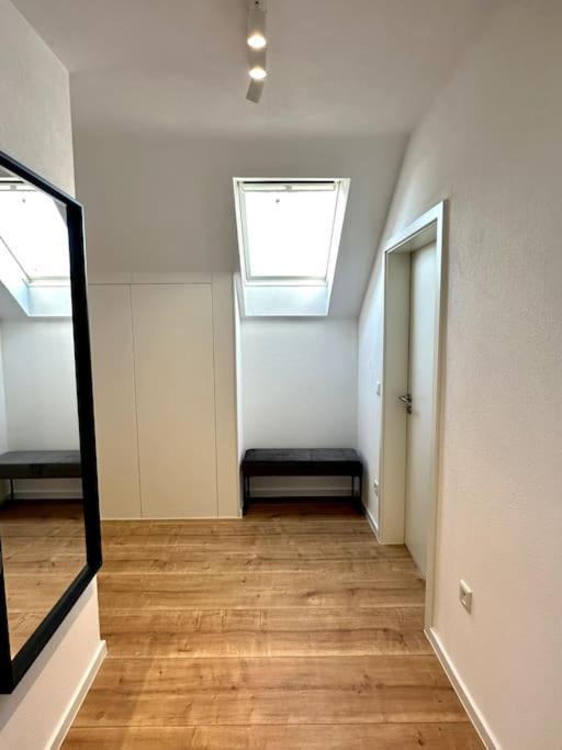 Stylisches Apartment In Zentraler Lage - Mit Klima Карлсруе Екстериор снимка